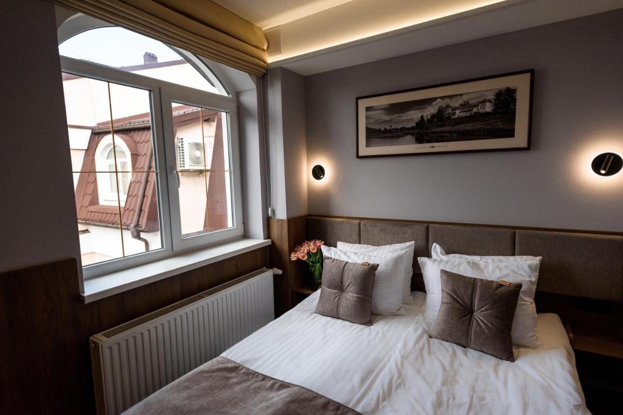 Nota Bene Hotel & Restaurant Lviv Eksteriør bilde