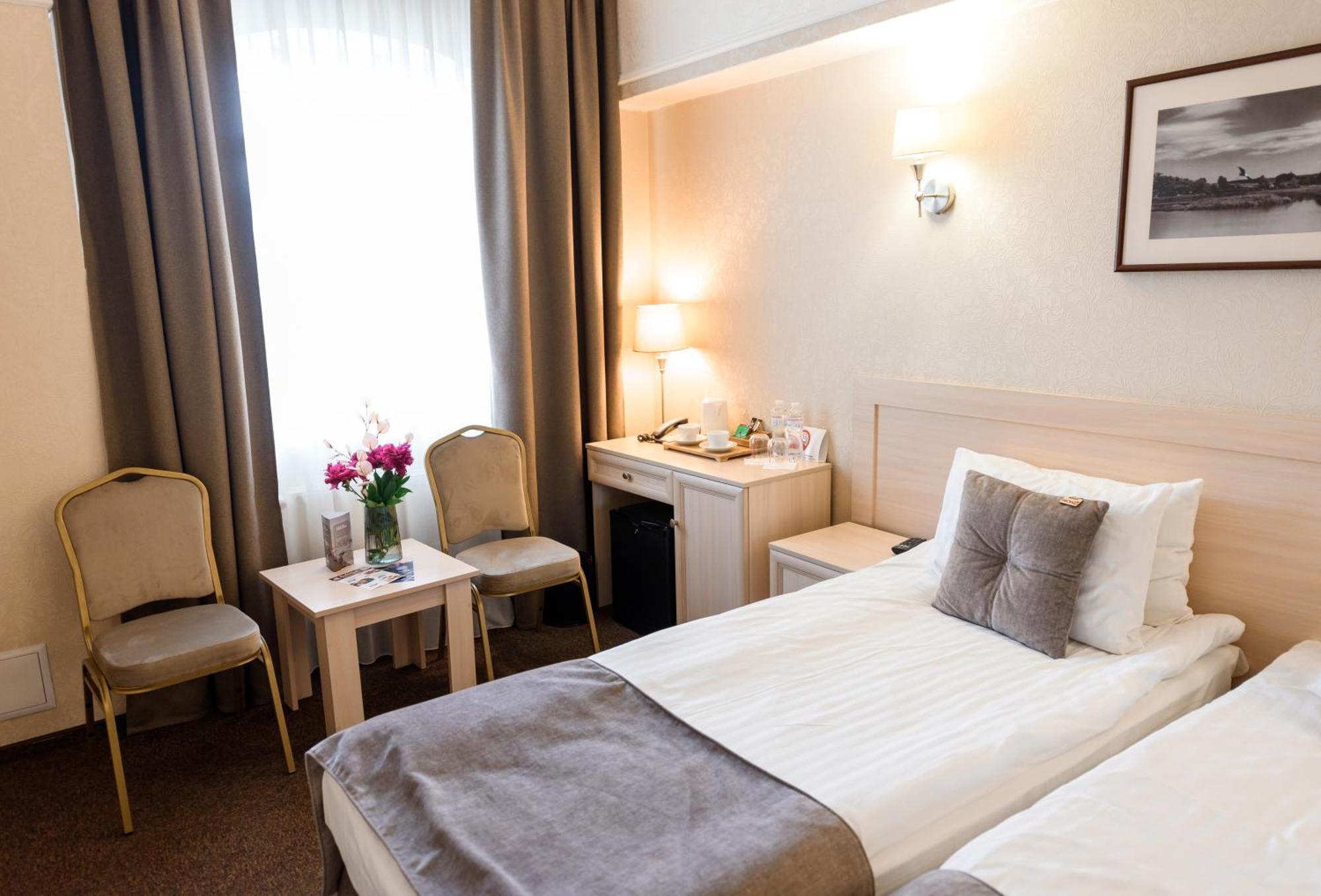 Nota Bene Hotel & Restaurant Lviv Eksteriør bilde