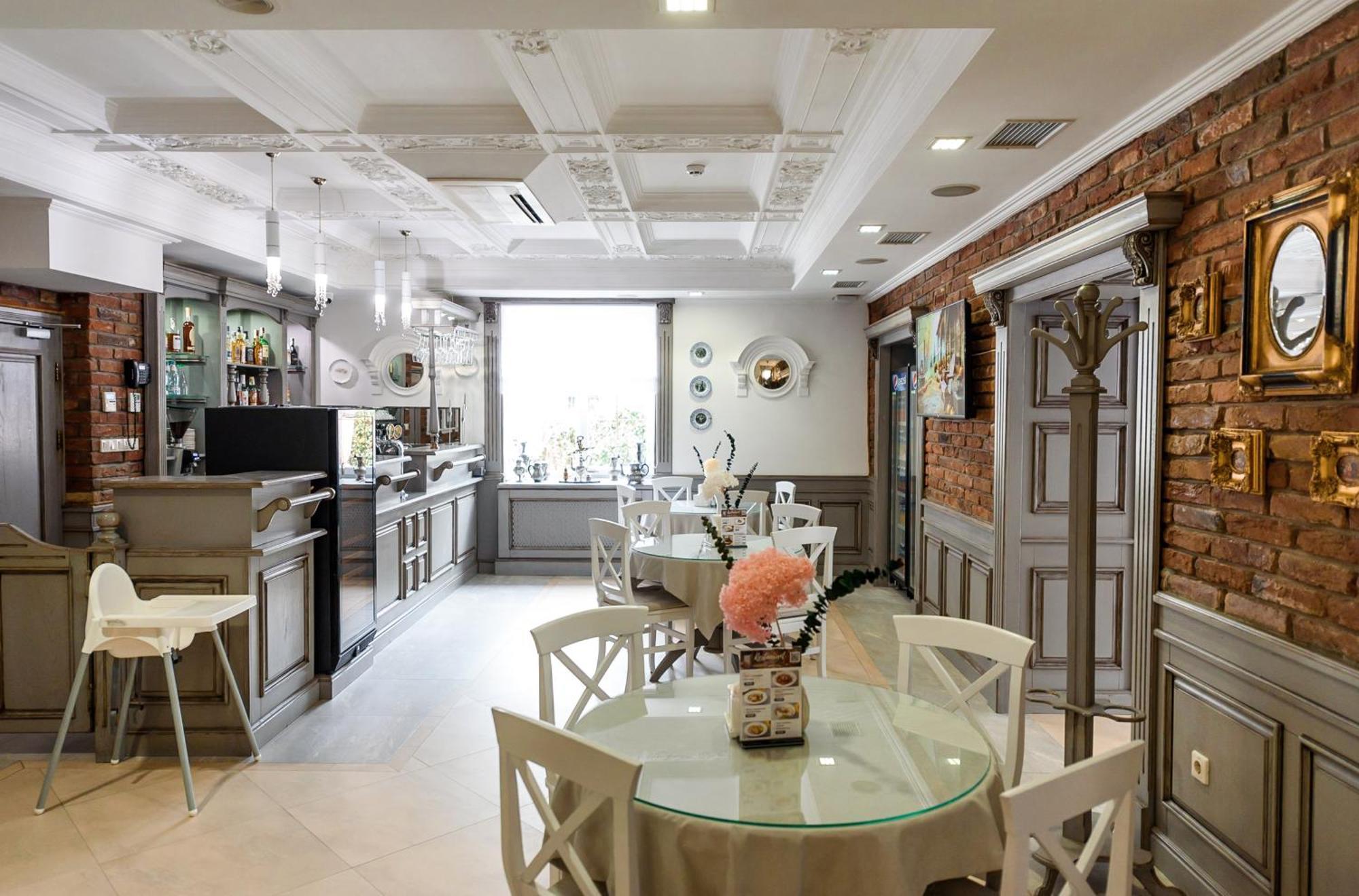 Nota Bene Hotel & Restaurant Lviv Eksteriør bilde