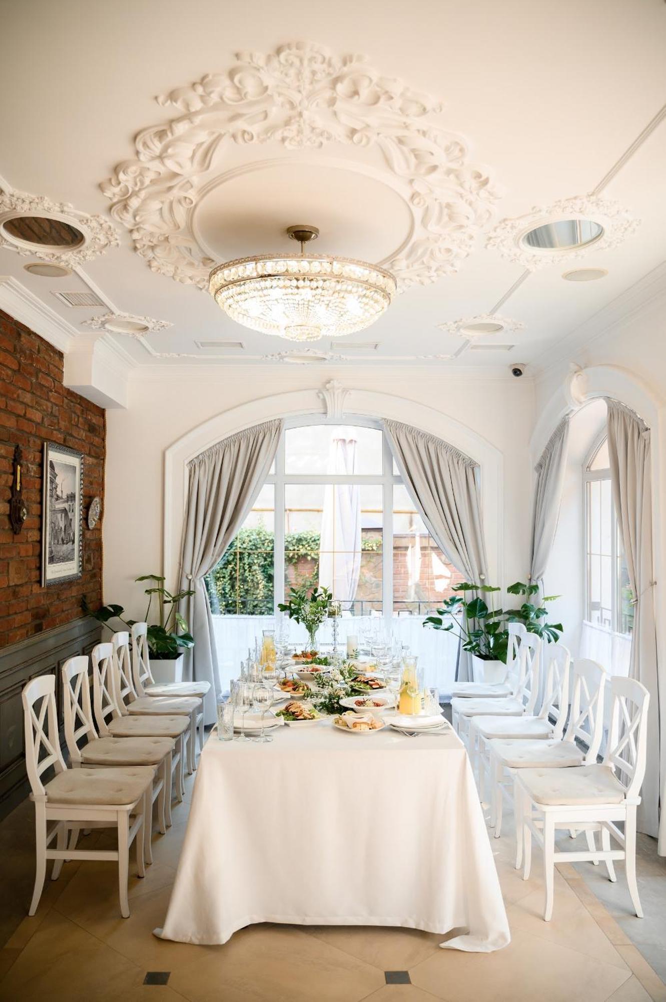 Nota Bene Hotel & Restaurant Lviv Eksteriør bilde