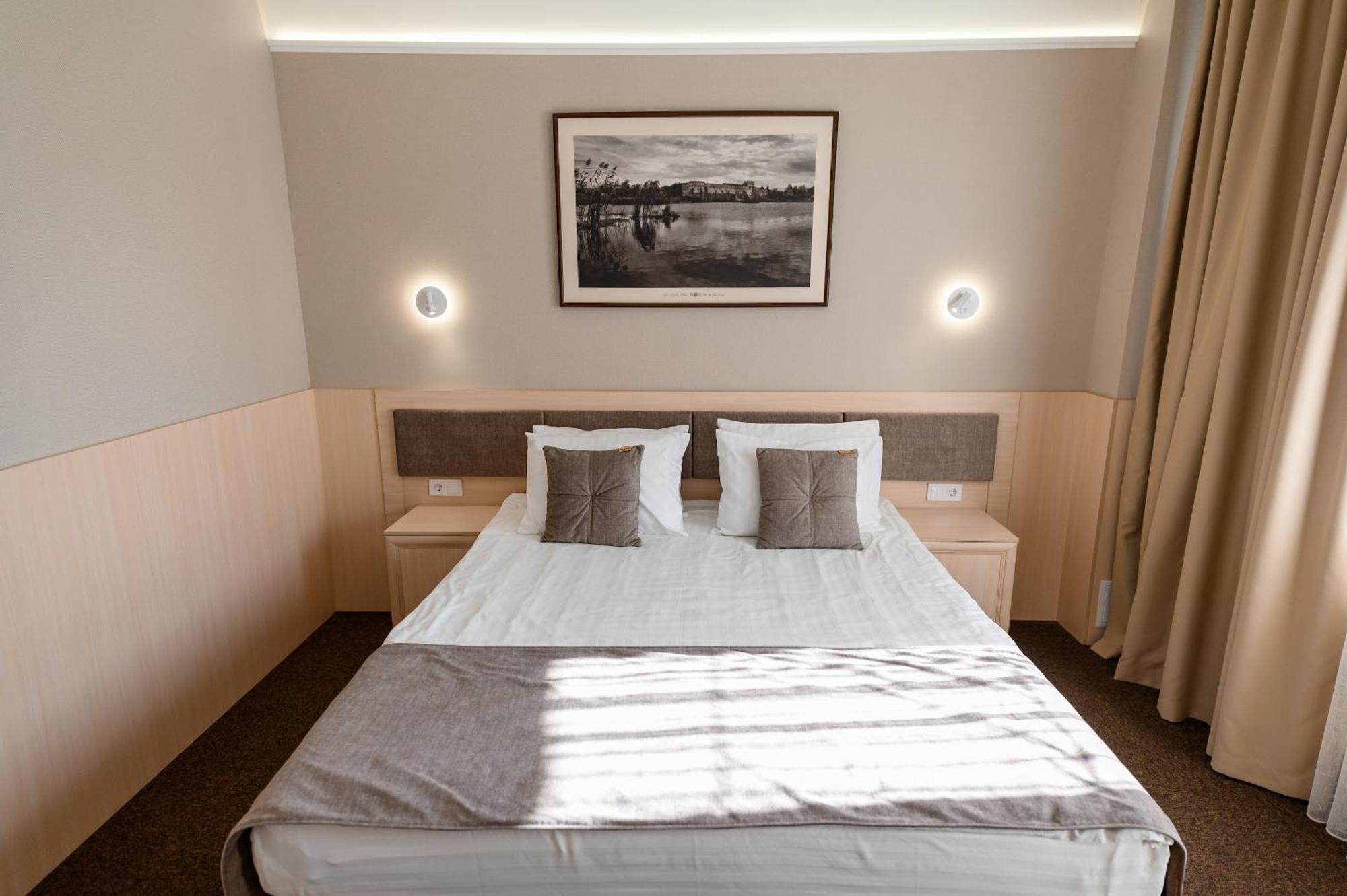 Nota Bene Hotel & Restaurant Lviv Eksteriør bilde